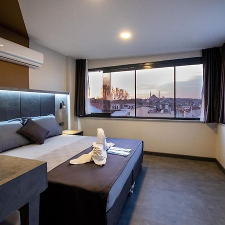 The Queen Hotel 이스탄불 외부 사진