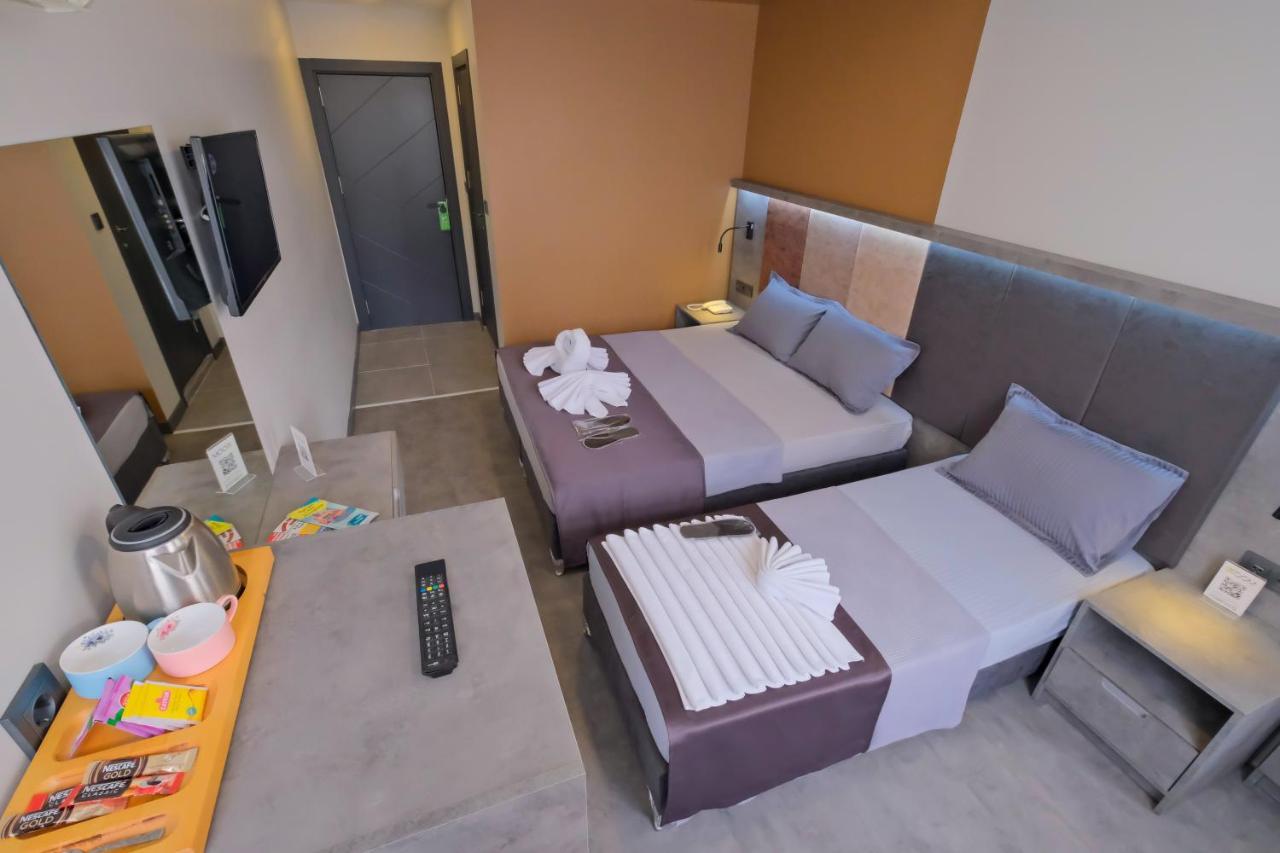 The Queen Hotel 이스탄불 외부 사진