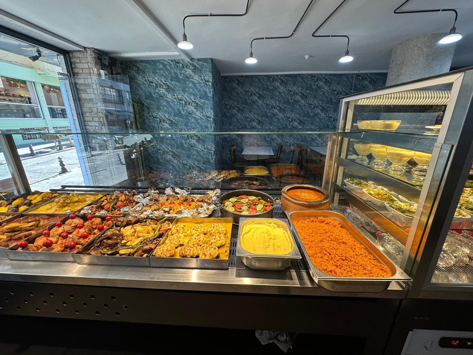 The Queen Hotel 이스탄불 외부 사진